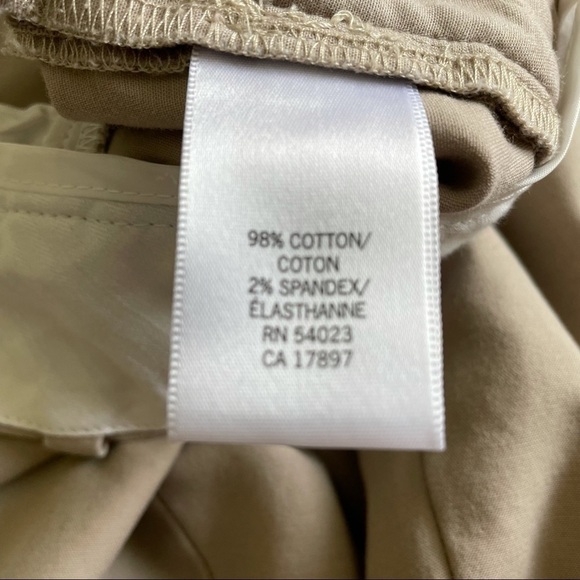 Banana Republic Jackson Fit Wide Leg Khaki Pants - Picture 10 of 10